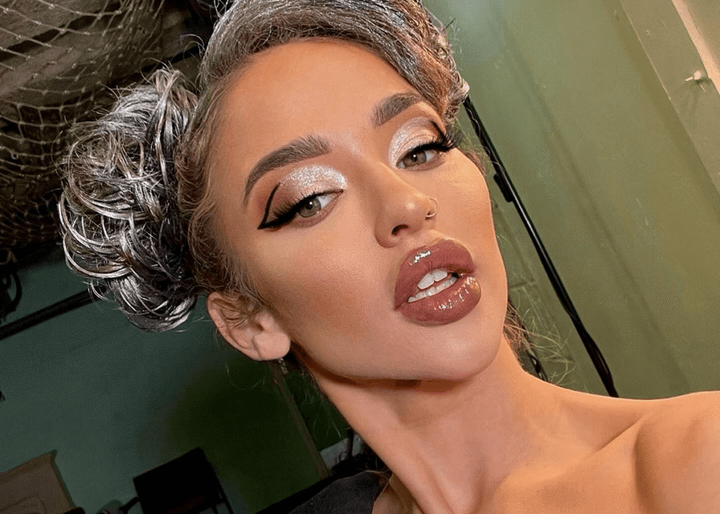 liss_makeup_ bold & beautiful glitter makeup