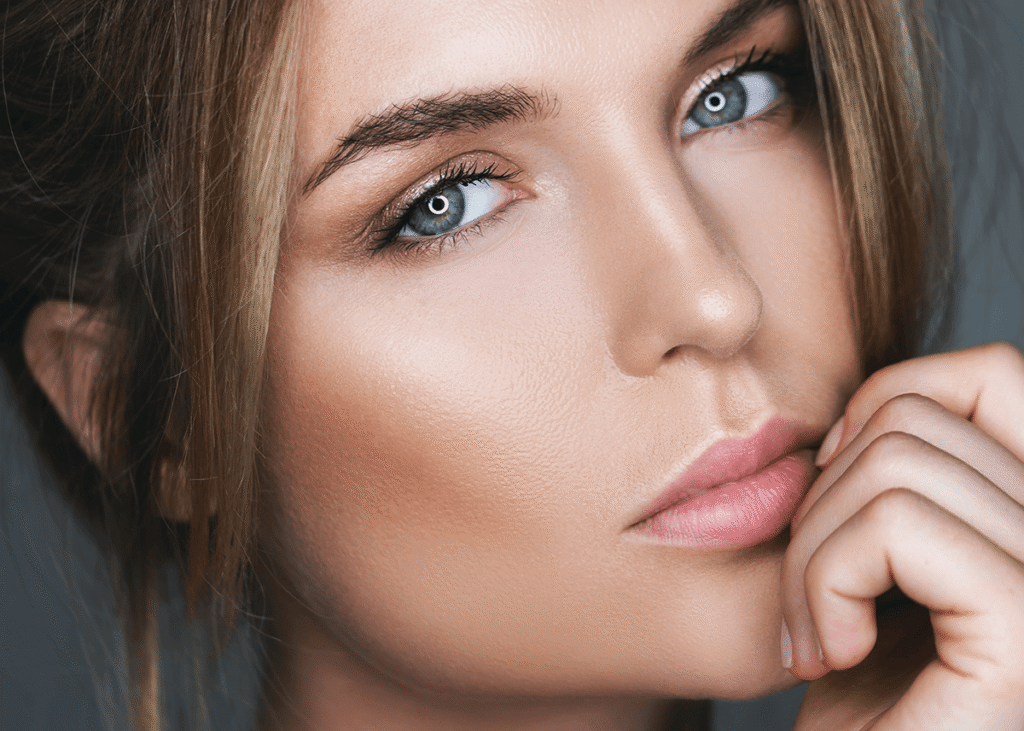 Nude makeup featured image
